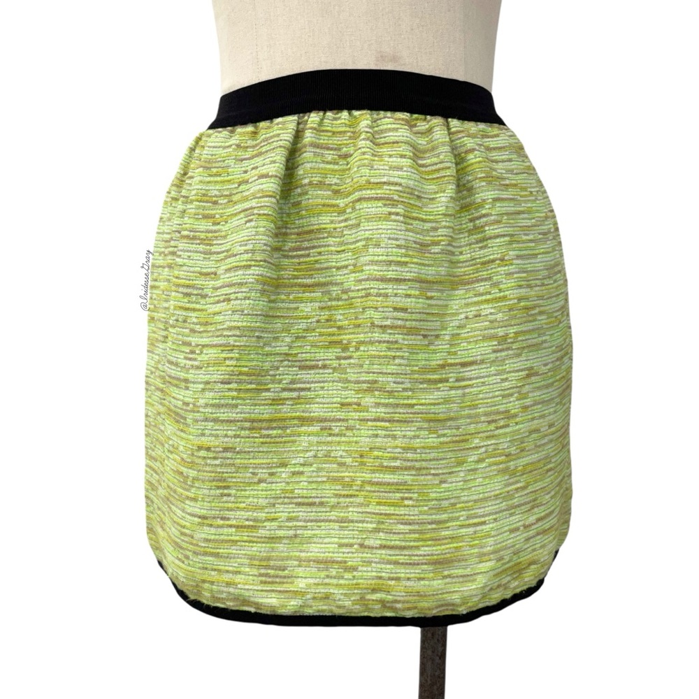 Aritzia- Wilfred Neon Green-Yellow Woven Skirt Size 2
